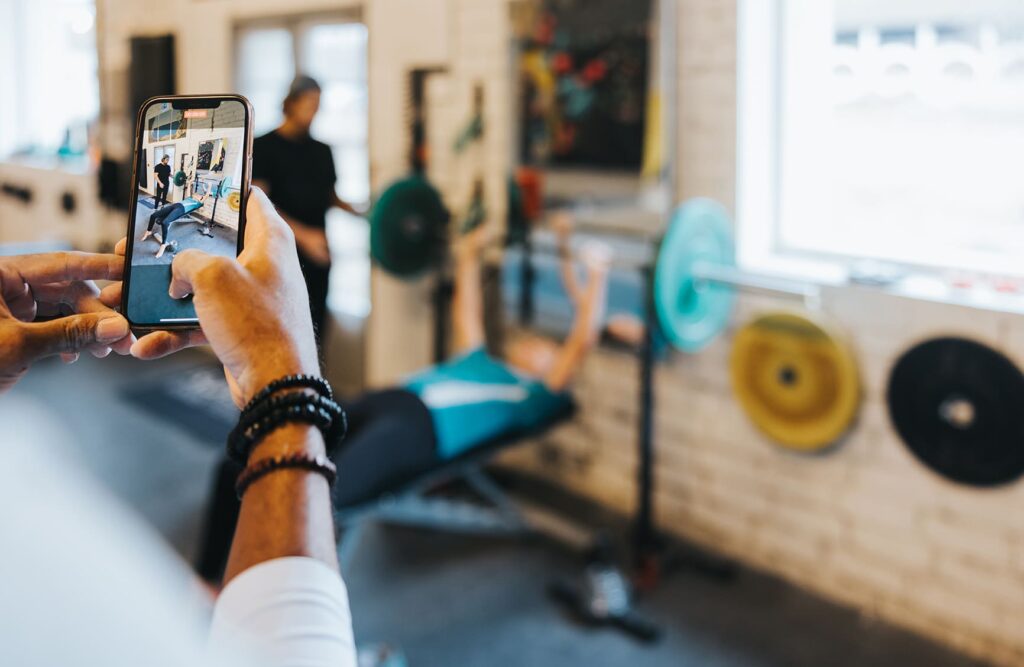 Les meilleures idées de posts réseaux sociaux pour votre salle de sport : vidéo entrainement
